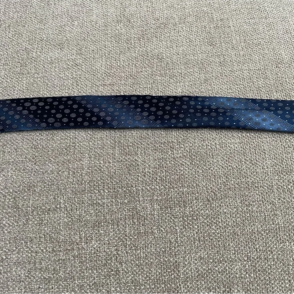 David Taylor Vintage Circle Dot Designed Silk Men’s Tie Professional Office Work